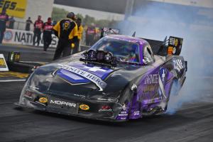 Dodge Charger SRT Hellcat Funny Car by Mopar 2018 года 